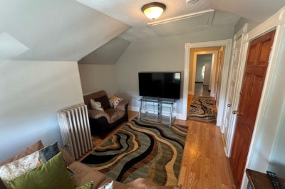 10 Mildred Ave #3 1