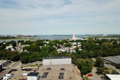 80 Christopher St 1