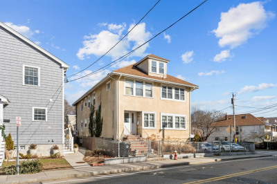 137-139 Pleasant St 1