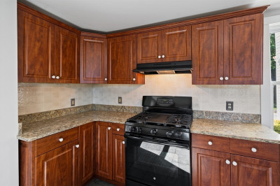 8 Fort Ln #8 1