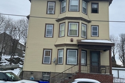 15 Higgins St #1 1