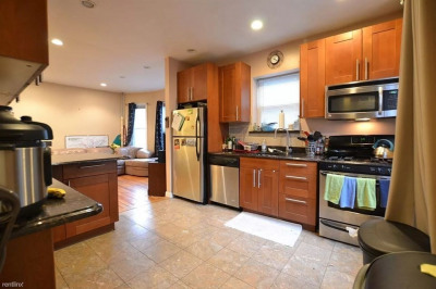 8 Montfern Ave #n/a
