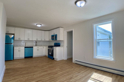 69 Florence St. #3 1