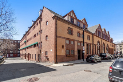 120 Norway St #12 1