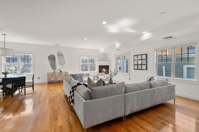 345 W Broadway #9 1