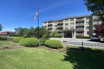 915 Hathaway Road #402