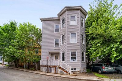 58 Prince St #1 1