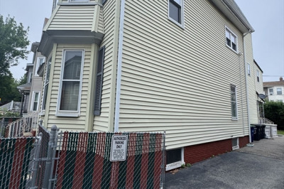 373 Medford St 1