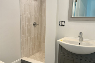 374 Centre St #2 1