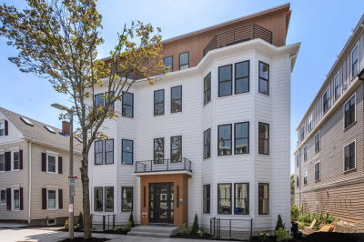527 East 7th Street #3 1