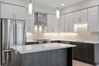 124 Highland Ave #204 1