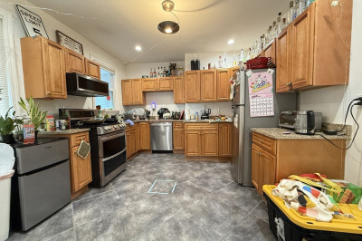 21-21a Highland St., #2 1
