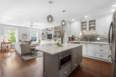 256 W Newton Street #1 1