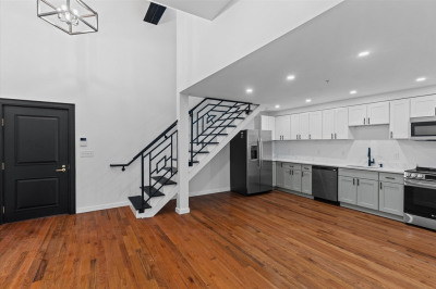 280 Essex Street #504