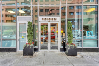 110 Stuart Street #21I