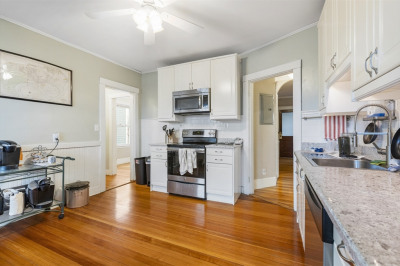 8 Hallet Street #3 1