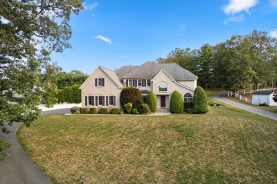 21 Whispering Ln 1
