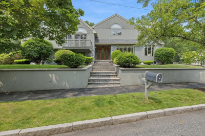 22 Orsini Dr 1