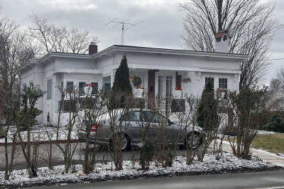 36 Menlo St 1