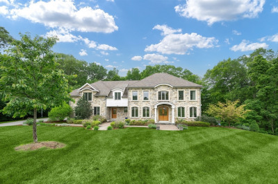 5 Copperbeech Circle 1