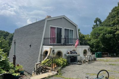 44 Valley Rd