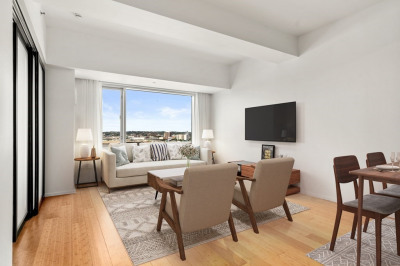 141 Dorchester Ave #806