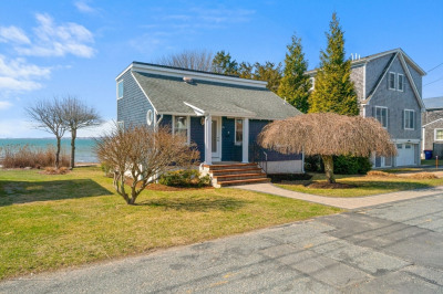 15 Bayview Ave 1