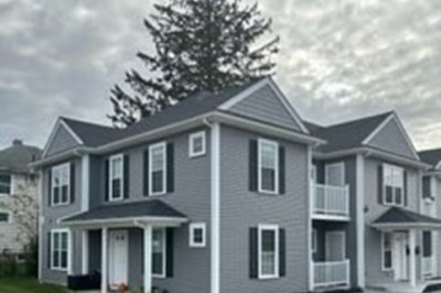 1093 Main Street #1 1