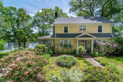 19 Prindiville Ave 1
