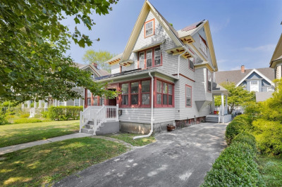 28 Mountainview St