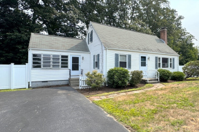 17 Meadowbrook Rd 1