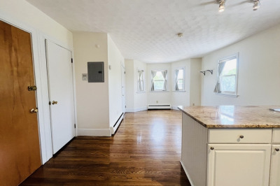 189 Concord Ave #3 1