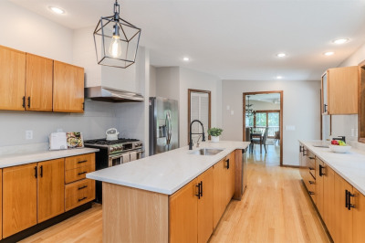 200 Crane Hill Rd 1