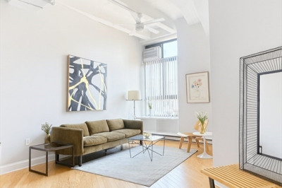 12 Stoneholm St #423 1