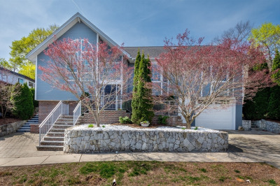 20 Roosevelt Rd 1