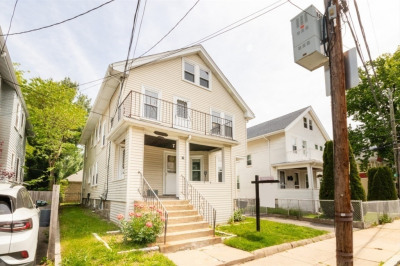 57 Ardale St 1