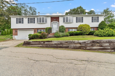82 Powow Street 1