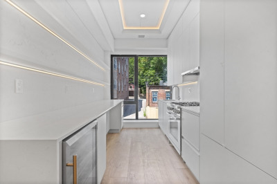 1580 Beacon St #PH1 1