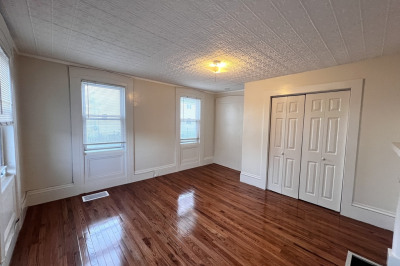 47 Holten St #1