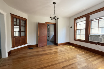 35a Kingston St #2F 1