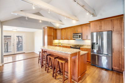 76 Homer St 1