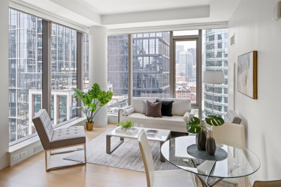 135 Seaport Blvd #1903 1
