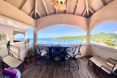 86 Cruz Bay Town 1