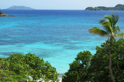 303 Smith Bay Ee 1