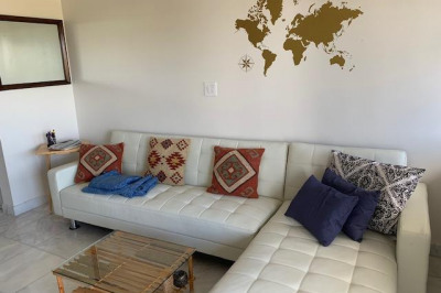 305 Smith Bay Ee 1