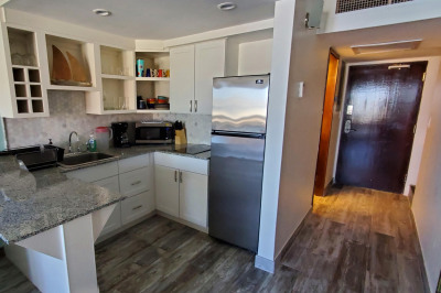 F302 Smith Bay Rh 1