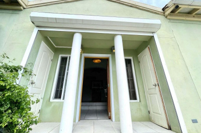 48 St. George Pr 1