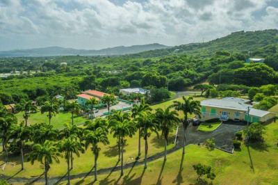 11-a St. John Qu 1