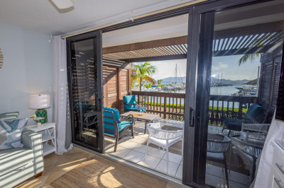 205 Smith Bay Ee 1