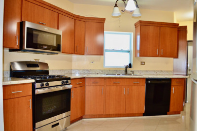 642 Strawberry Hill Qu 1